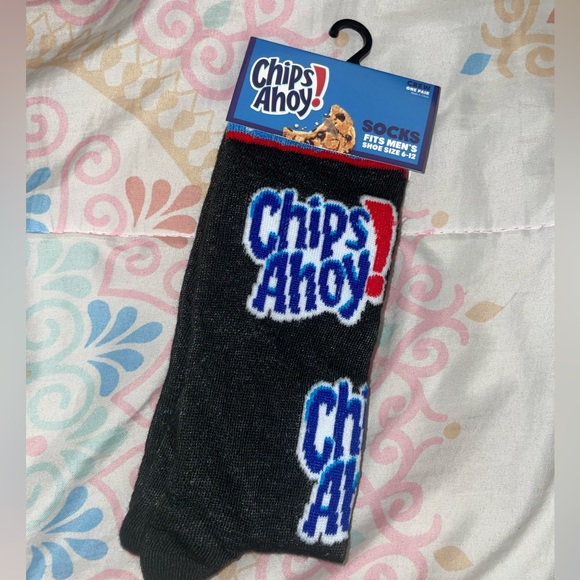 Chips Ahoy Logo mens crew Socks size 6-12 funny crazy black blue cookies… - Picture 2 of 6